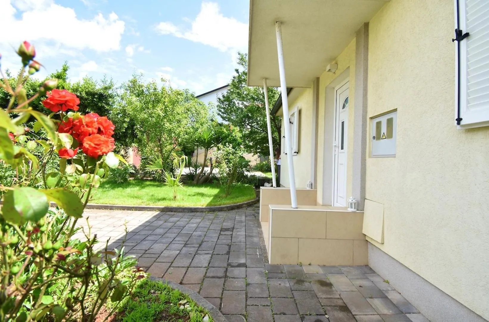 Holiday home Holiday House With Garden 